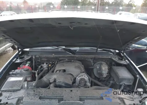 2007 Cadillac Escalade Standard z USA, uszkodzony, nr VIN 1GYFK63817R395380